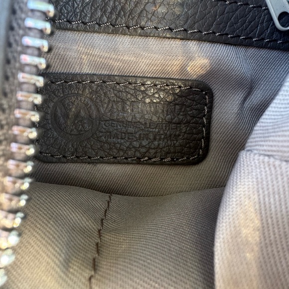 Valentina Italia Taupe Pebbled Leather Backpack/Sling. - Picture 9 of 12